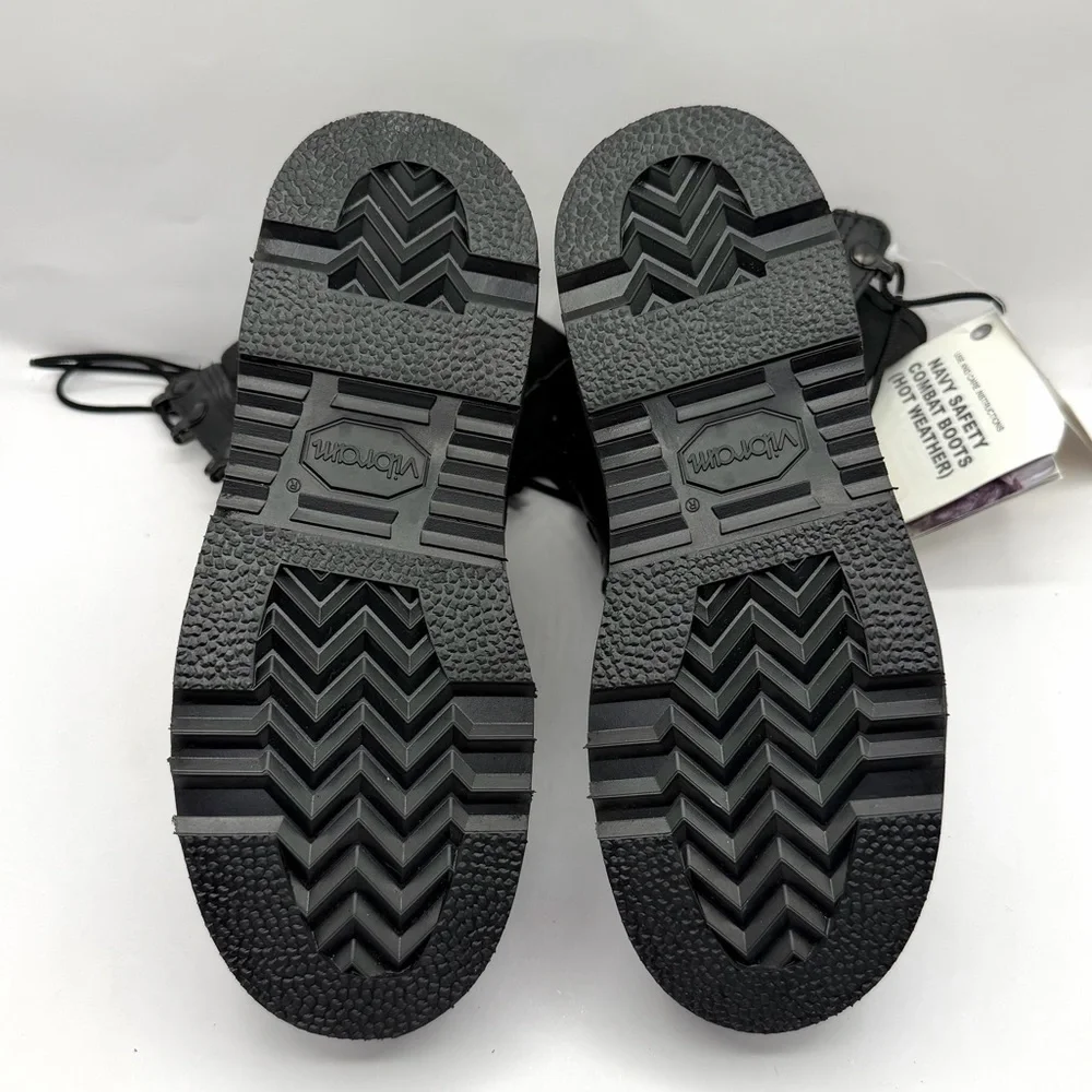 Rocky 6129 Navy Boots 4.5W Unisex Steel Toe Made in USA Vibram Sole NEW WITH TAG